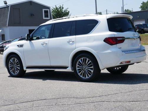 2021 INFINITI QX80 SENSORY AWD