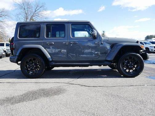 2022 Jeep Wrangler Unlimited Sahara