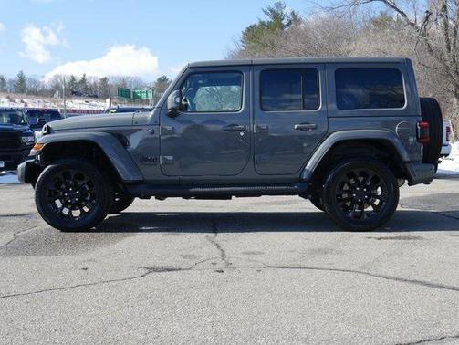 2022 Jeep Wrangler Unlimited Sahara