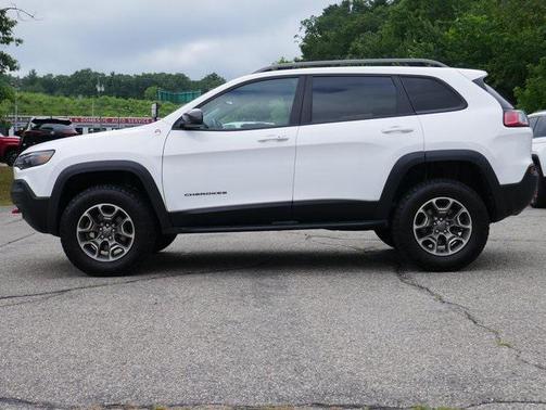 2020 Jeep Cherokee Trailhawk