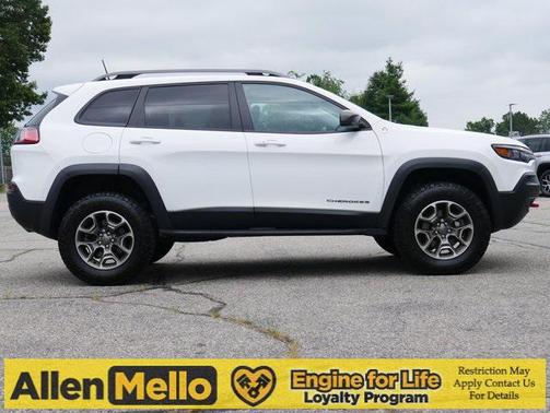 2020 Jeep Cherokee Trailhawk