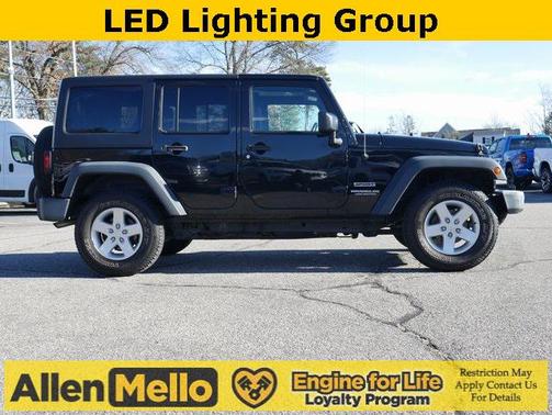 2017 Jeep Wrangler Unlimited Sport
