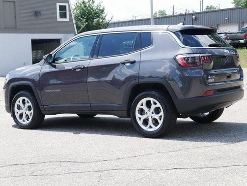 2024 Jeep Compass Sport