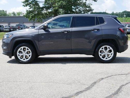 2024 Jeep Compass Sport