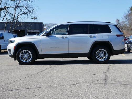 2021 Jeep Grand Cherokee L Laredo