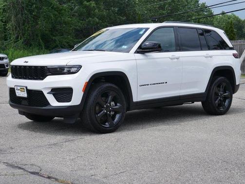 2024 Jeep Grand Cherokee Altitude