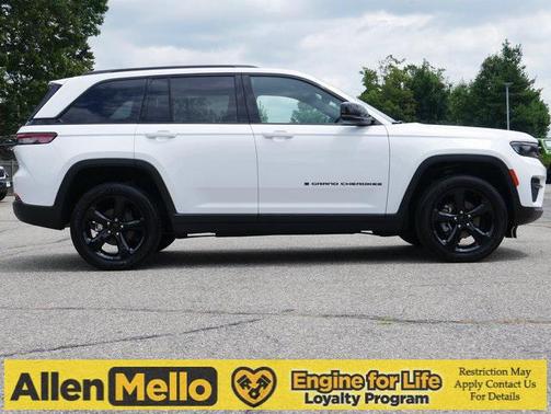2024 Jeep Grand Cherokee Altitude