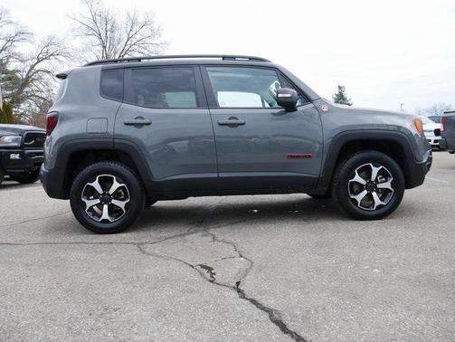 2021 Jeep Renegade Trailhawk