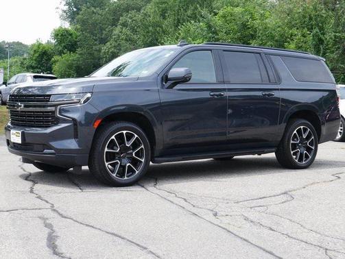 2022 Chevrolet Suburban RST