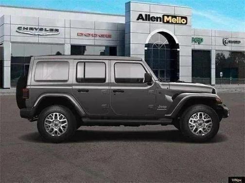 2025 Jeep Wrangler 4-Door Sahara 4x4