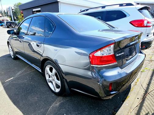 2009 Subaru Legacy 2.5i