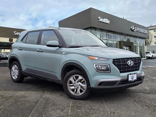 2026 Hyundai VENUE SE