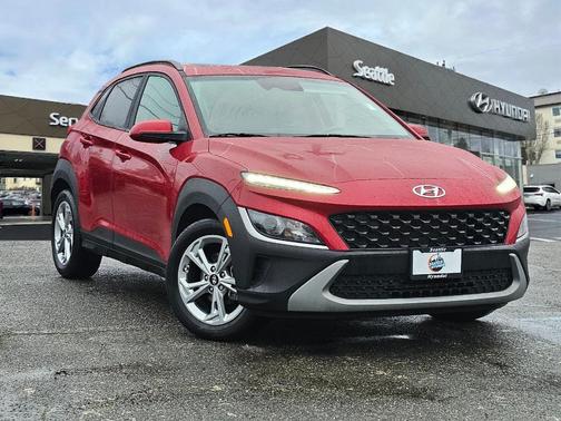 2022 Hyundai KONA SEL