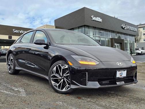 2025 Hyundai IONIQ 6 SEL