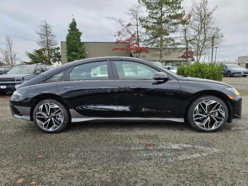 2025 Hyundai IONIQ 6 SEL