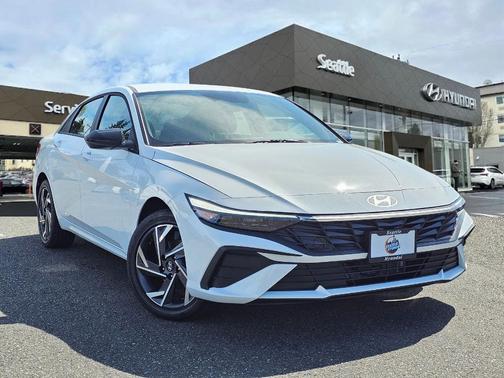 2025 Hyundai ELANTRA HEV SEL Sport