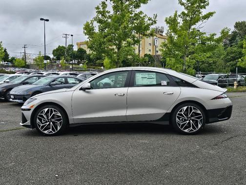 2025 Hyundai IONIQ 6 SEL