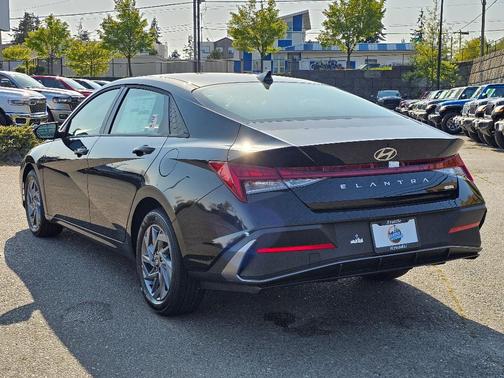 2025 Hyundai ELANTRA HEV Blue