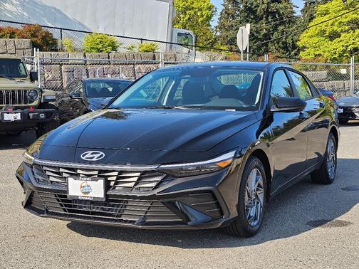 2025 Hyundai ELANTRA HEV Blue