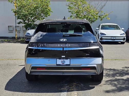 2025 Hyundai IONIQ 5 Limited