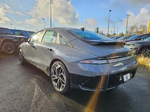 2025 Hyundai IONIQ 6 SEL
