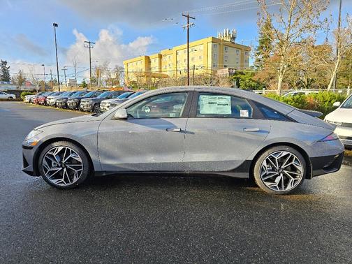 2025 Hyundai IONIQ 6 SEL