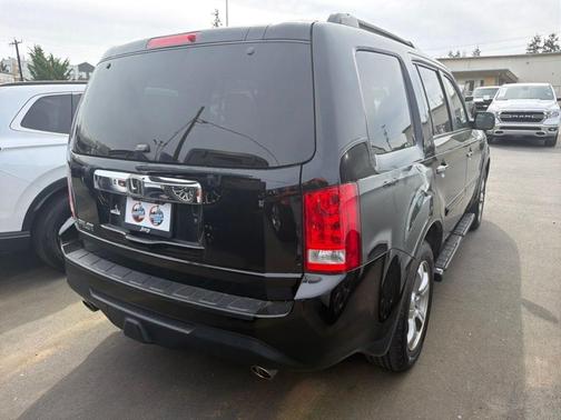 Black 2015 Honda Pilot EX-L