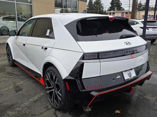 2025 Hyundai IONIQ 5 N Base