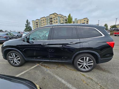 2017 Honda Pilot Elite