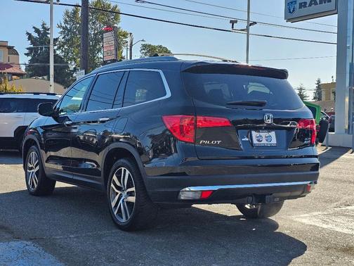 2017 Honda Pilot Elite