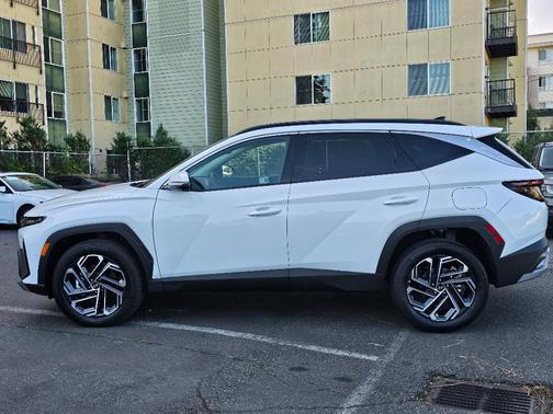 2025 Hyundai TUCSON Hybrid Limited