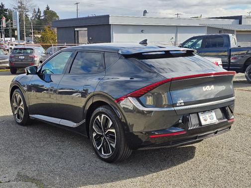 2022 Kia EV6 Wind
