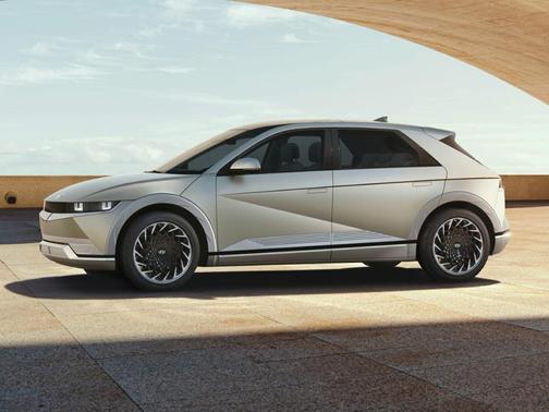 Cyber Gray 2024 Hyundai IONIQ 5 SEL