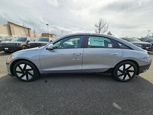 2025 Hyundai IONIQ 6 SE