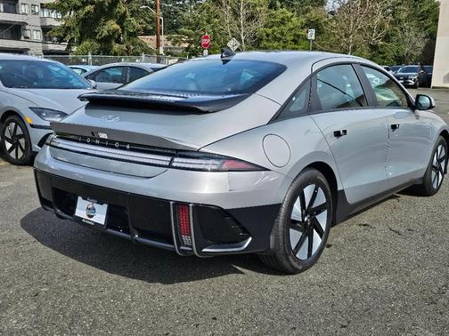 2025 Hyundai IONIQ 6 SE