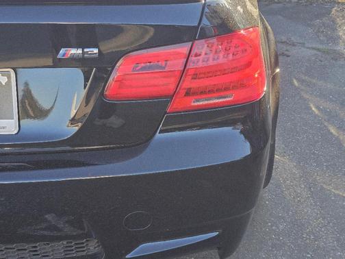 2011 BMW M3 Base (M6)