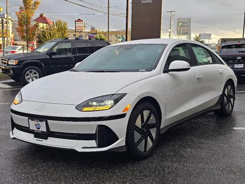 2025 Hyundai IONIQ 6 SE