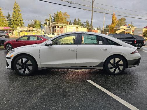 2025 Hyundai IONIQ 6 SE