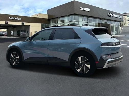 2025 Hyundai IONIQ 5 SEL