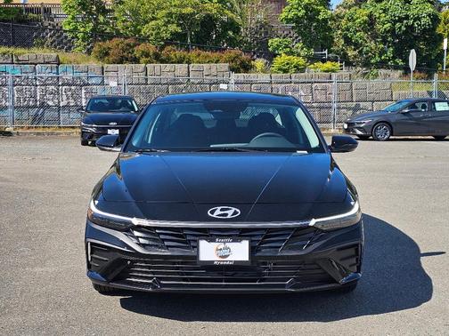 2025 Hyundai ELANTRA HEV Blue