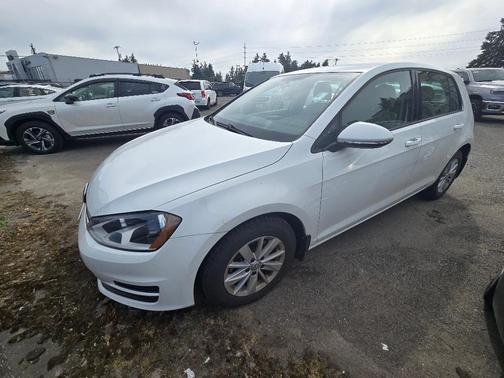 2015 Volkswagen Golf Auto TSI SE