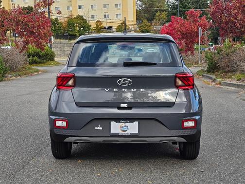 2026 Hyundai VENUE SE
