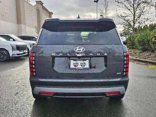 2026 Hyundai PALISADE SE