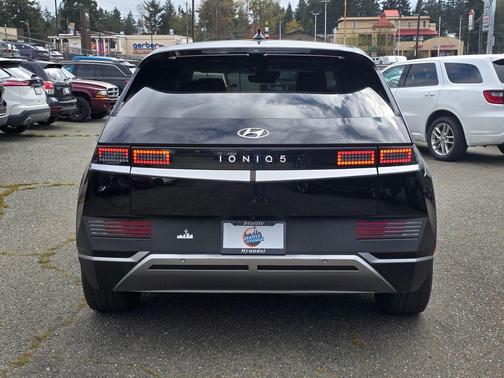 Black 2024 Hyundai IONIQ 5 SEL