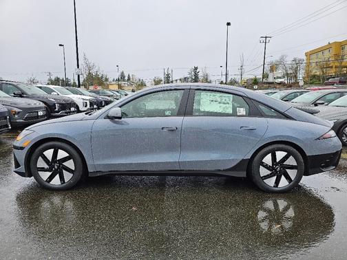 2025 Hyundai IONIQ 6 SE