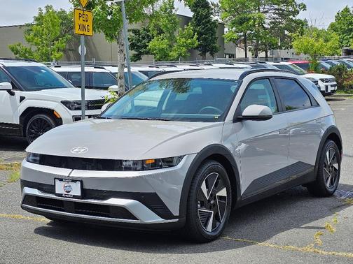 2025 Hyundai IONIQ 5 SEL
