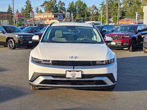 2025 Hyundai IONIQ 5 SEL