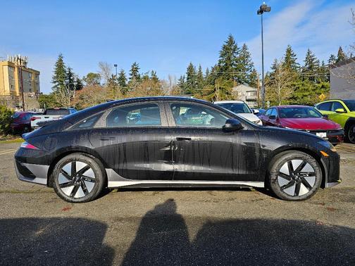 2025 Hyundai IONIQ 6 SE