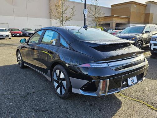 2025 Hyundai IONIQ 6 SE