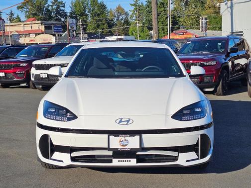 2025 Hyundai IONIQ 6 SE